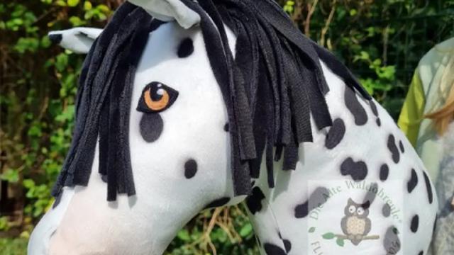 Hobbyhorse Holly Tigerschecke